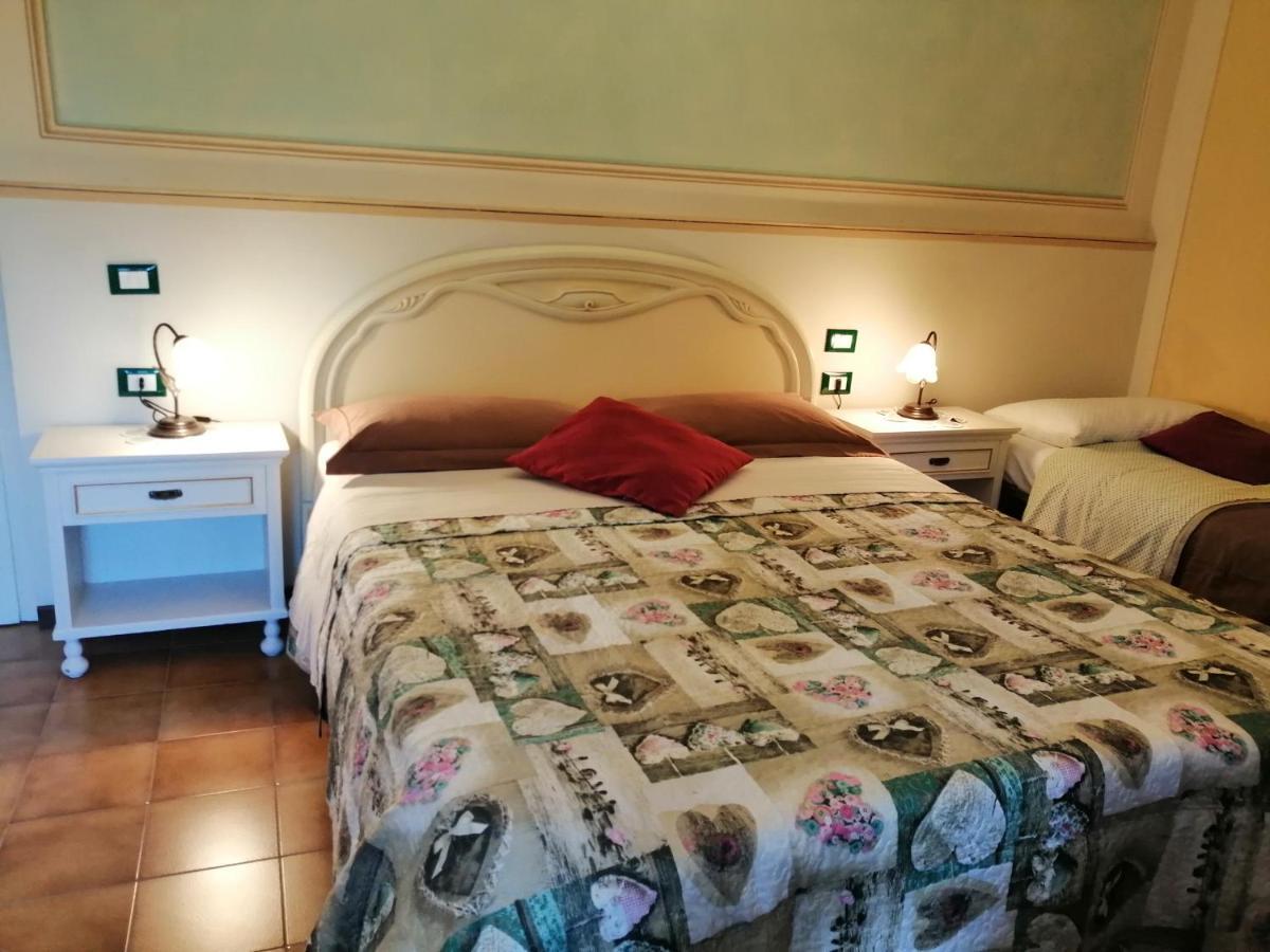 B&B San Nicola Serramazzoni Екстериор снимка